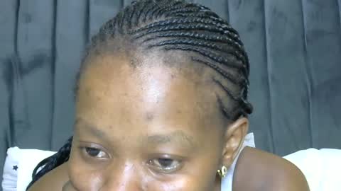 Snapshot of sweetalianah chatting on June 2026 06:37:02 AM LIANAH online show from June 2026 06:37:02 AM