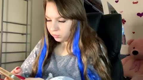 Snapshot of sweetalissa18 chatting on December 2024 07:40:02 AM sweetalissa18 online show from December 2024 07:40:02 AM