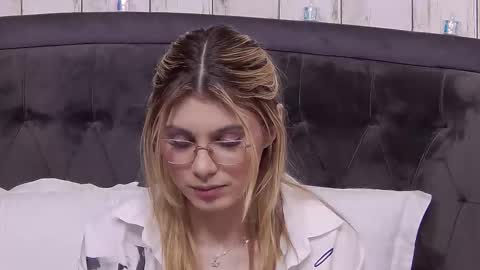 Anisia online show from February 2026 07:31:02 AM