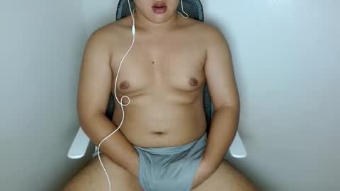 sweetasiangay online show from November 2025 08:41:02 PM