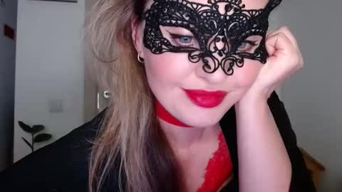 Snapshot of sweetberryxxx chatting on December 2024 01:08:01 AM Diana online show from December 2024 01:08:01 AM