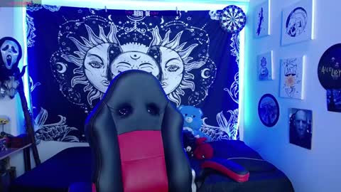 sweetbitter_ online show from December 2024 07:28:02 PM