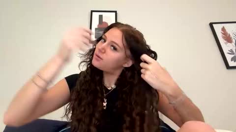 Brittanie online show from April 2026 07:25:02 PM