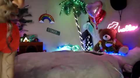 Jillian online show from February 2026 08:24:02 AM