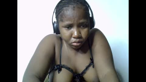 Snapshot of sweetcoochiex chatting on June 2026 11:37:01 PM sweetcoochiex online show from June 2026 11:37:01 PM
