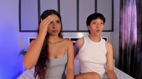 Eva Short hair girl  - Victoria Long red hair online show from March 2026 07:31:01 PM