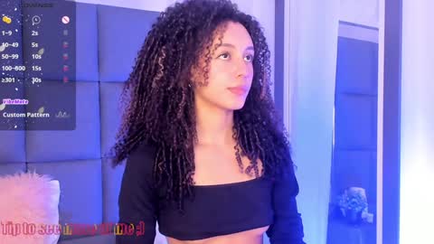 Snapshot of sweetcurly1 chatting on January 2025 12:09:02 PM M I A online show from January 2025 12:09:02 PM