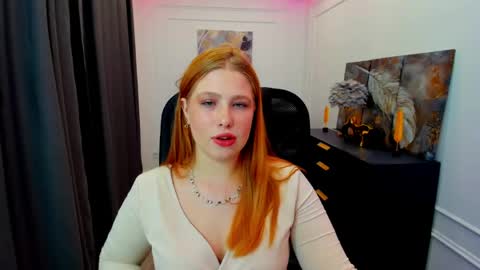 sweetdaylight online show from May 2026 08:06:02 PM