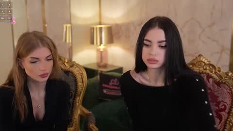 Amelia online show from October 2025 07:49:02 AM