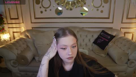 Amelia online show from December 2025 11:41:02 AM