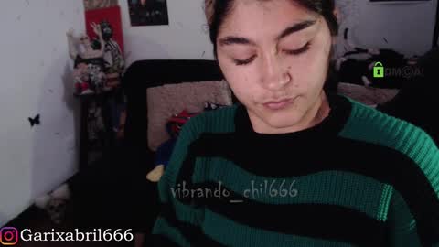 Snapshot of sweetdevil631 chatting on December 2024 08:11:01 PM Abril online show from December 2024 08:11:01 PM