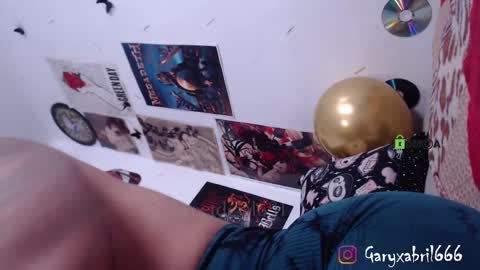 Snapshot of sweetdevil631 chatting on January 2025 08:25:01 PM Abril online show from January 2025 08:25:01 PM