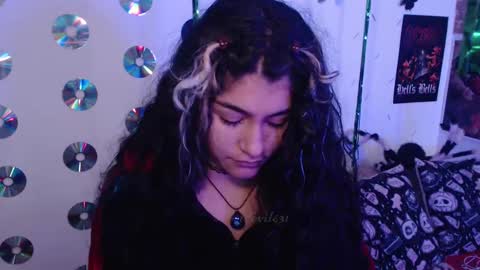 Snapshot of sweetdevil631 chatting on October 2025 03:53:01 PM Abril online show from October 2025 03:53:01 PM