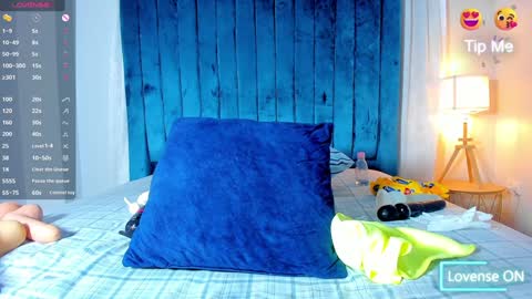 Snapshot of sweetebony_69 chatting on January 2025 03:07:02 PM Mia online show from January 2025 03:07:02 PM