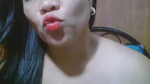 sweeteyes69xx online show from April 2026 06:52:01 AM