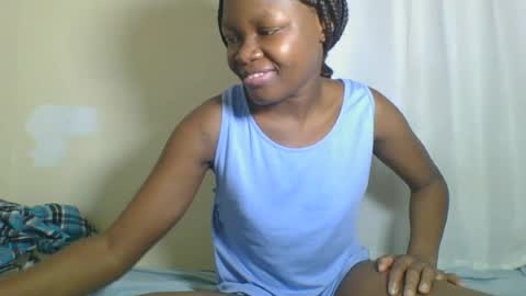 Snapshot of sweetgal2025 chatting on June 2026 03:05:02 AM EUNICE online show from June 2026 03:05:02 AM