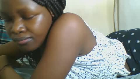 Snapshot of sweetgal2025 chatting on June 2026 08:22:02 PM EUNICE online show from June 2026 08:22:02 PM