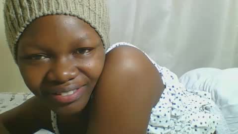 Snapshot of sweetgal2025 chatting on June 2026 06:38:01 PM EUNICE online show from June 2026 06:38:01 PM