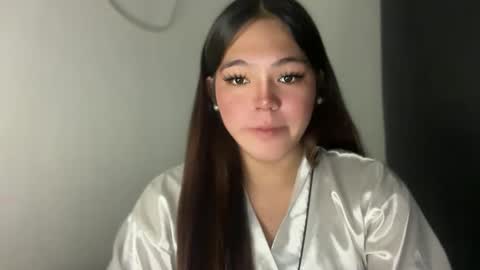 Ayesha online show from November 2025 02:43:02 AM