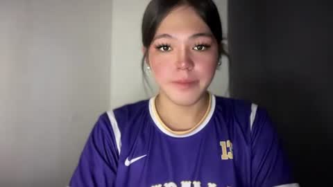 Ayesha online show from November 2025 02:39:02 AM