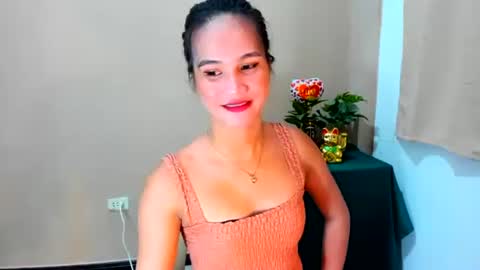 sweetgirl_latina143 online show from September 2025 07:17:02 PM