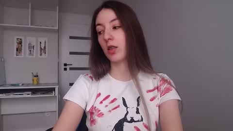 Emma  online show from February 2026 10:08:02 AM