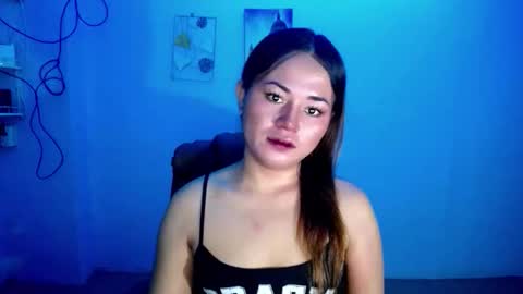 Snapshot of sweethotlove_xoxo chatting on November 2025 10:52:02 AM sweethotlove_xoxo online show from November 2025 10:52:02 AM