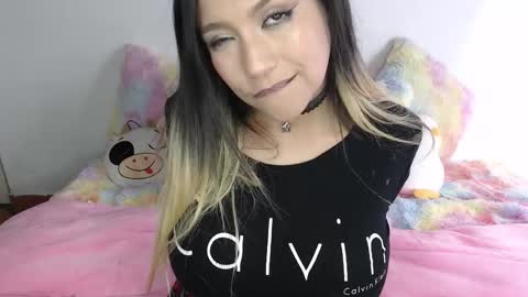                  online show from October 2025 01:53:02 AM