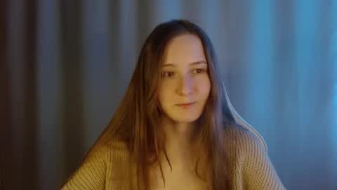 Snapshot of sweetie_lover chatting on February 2026 09:13:01 PM Annie online show from February 2026 09:13:01 PM