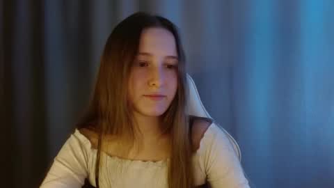 Snapshot of sweetie_lover chatting on February 2026 09:00:02 PM Annie online show from February 2026 09:00:02 PM