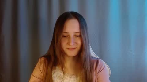 Snapshot of sweetie_lover chatting on February 2026 09:00:02 PM Annie online show from February 2026 09:00:02 PM