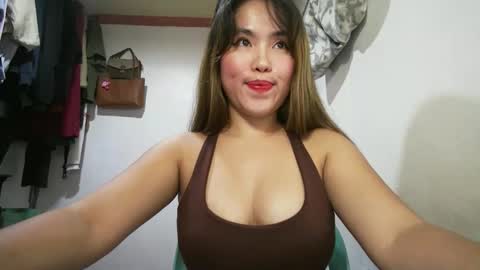 Snapshot of sweetie_trishiaxx chatting on May 2026 03:23:01 AM Your GoodGirlSweet trish online show from May 2026 03:23:01 AM