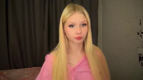 sweetie Lisa3 online show from January 2025 05:15:01 PM