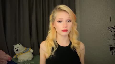 sweetie Lisa3 online show from January 2025 02:14:01 PM