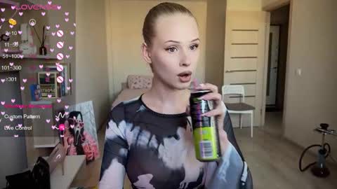 sweetie Lisa3 online show from September 2025 02:17:02 PM