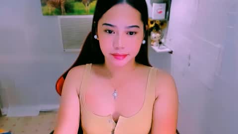 Nicole online show from October 2025 11:53:01 PM