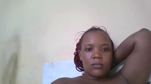 Snapshot of sweetinaya_sexy chatting on February 2026 01:44:01 PM sweetinaya_sexy online show from February 2026 01:44:01 PM