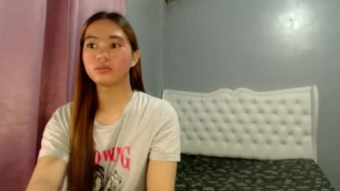 SWEET KEYA online show from April 2026 04:32:02 PM