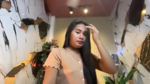 Snapshot of sweetladyboyx chatting on November 2025 11:18:02 PM online show from November 2025 11:18:02 PM