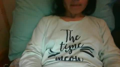 sweetlatinafit online show from November 2025 12:27:01 AM