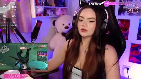 Snapshot of sweetlee_1 chatting on June 2026 01:00:01 AM online show from June 2026 01:00:01 AM