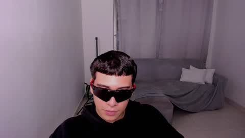 Snapshot of sweetlian_04 chatting on February 2025 05:34:02 AM Lian online show from February 2025 05:34:02 AM