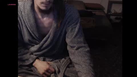 akiles online show from December 2024 06:39:02 PM