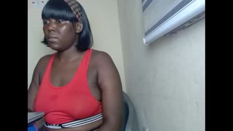 Snapshot of sweetnectarx chatting on February 2025 07:52:01 PM sweetnectarx online show from February 2025 07:52:01 PM