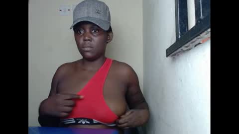 Snapshot of sweetnectarx chatting on February 2025 07:08:02 PM sweetnectarx online show from February 2025 07:08:02 PM