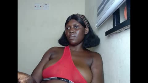 Snapshot of sweetnectarx chatting on February 2025 02:07:02 AM sweetnectarx online show from February 2025 02:07:02 AM