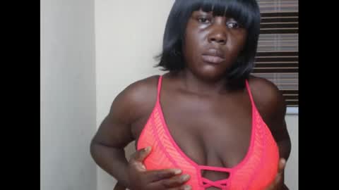 Snapshot of sweetnectarx chatting on March 2025 07:38:01 PM sweetnectarx online show from March 2025 07:38:01 PM