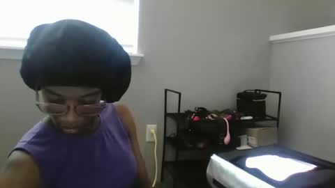 Snapshot of sweetness_cool chatting on May 2026 09:56:02 PM sweetness_cool online show from May 2026 09:56:02 PM