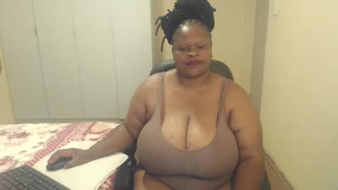 Snapshot of sweetnoziexxx chatting on January 2025 09:52:02 AM sweetnoziexxx online show from January 2025 09:52:02 AM
