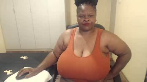 Snapshot of sweetnoziexxx chatting on February 2025 01:53:02 PM sweetnoziexxx online show from February 2025 01:53:02 PM